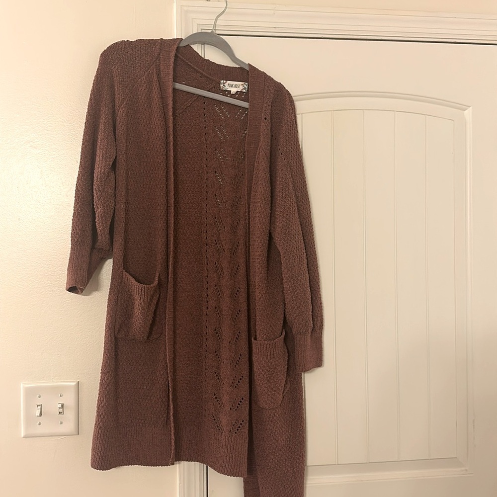 Pink Rose Cardigan 
Dusty pink color 
Sized large